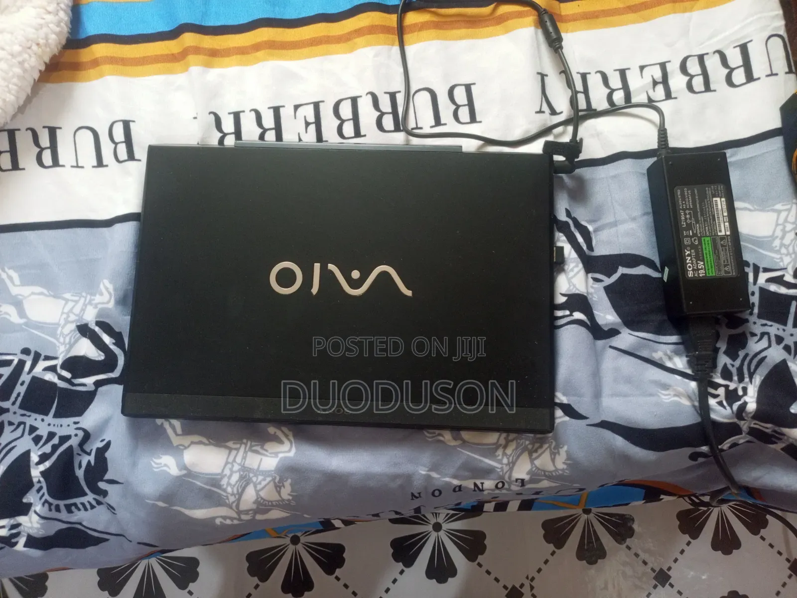 Laptop Sony VAIO SVT14126CNS 8GB Intel Core i5 HDD 500GB
