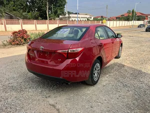 Toyota Corolla 2019 Red