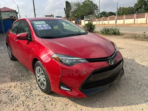 Toyota Corolla 2019 Red