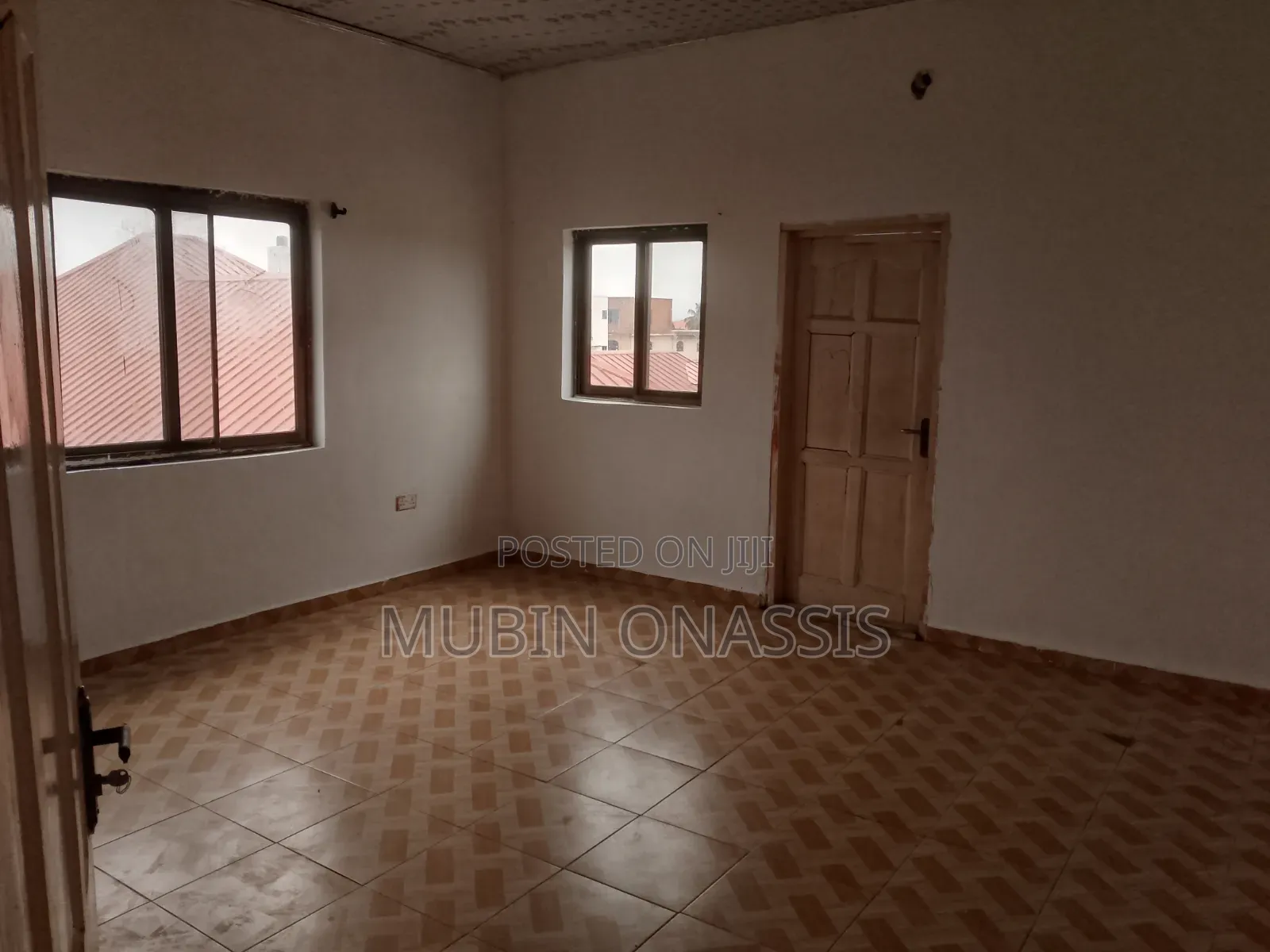 2bdrm Apartment in Items Property, School Junction for rent