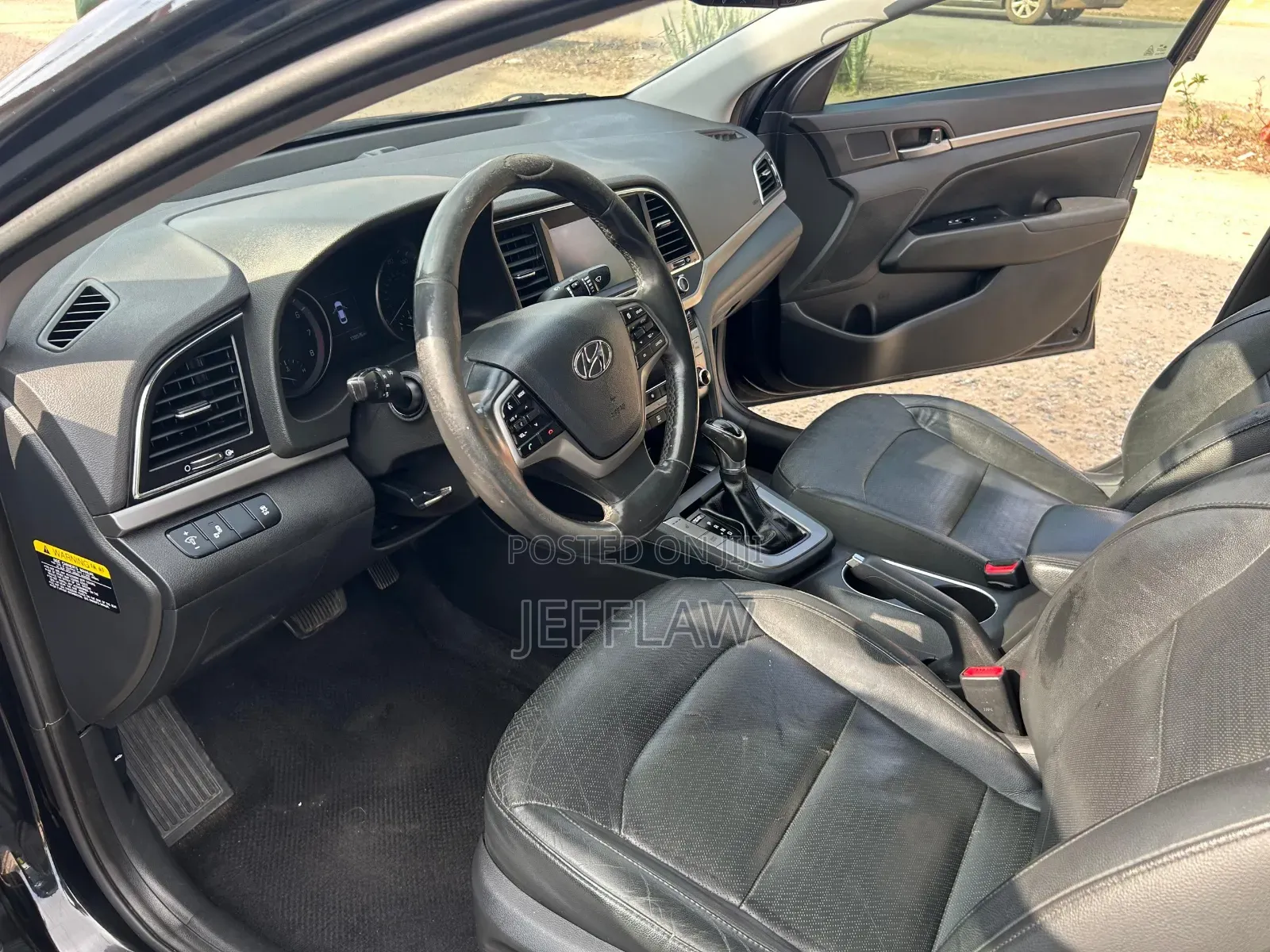 Hyundai Elantra 2017 Black