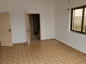 2bdrm Apartment in Items Property, School Junction for rent