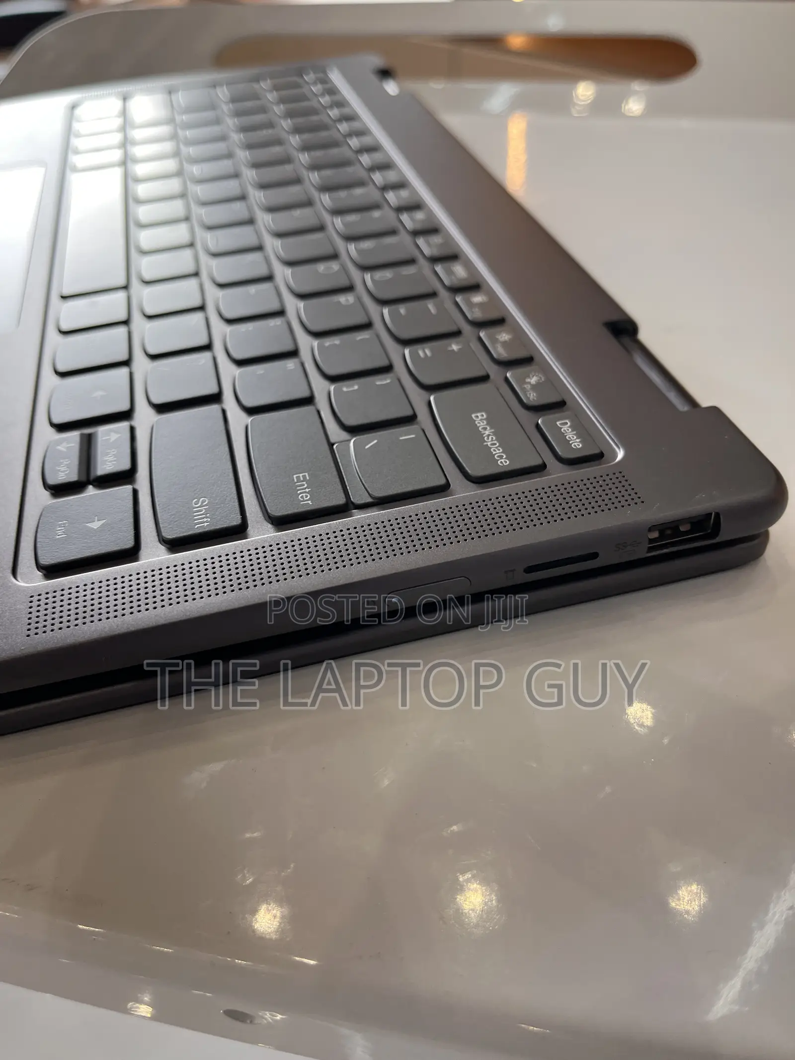 Laptop Asus Zenbook 14 8GB Intel Core i5 SSD 256GB