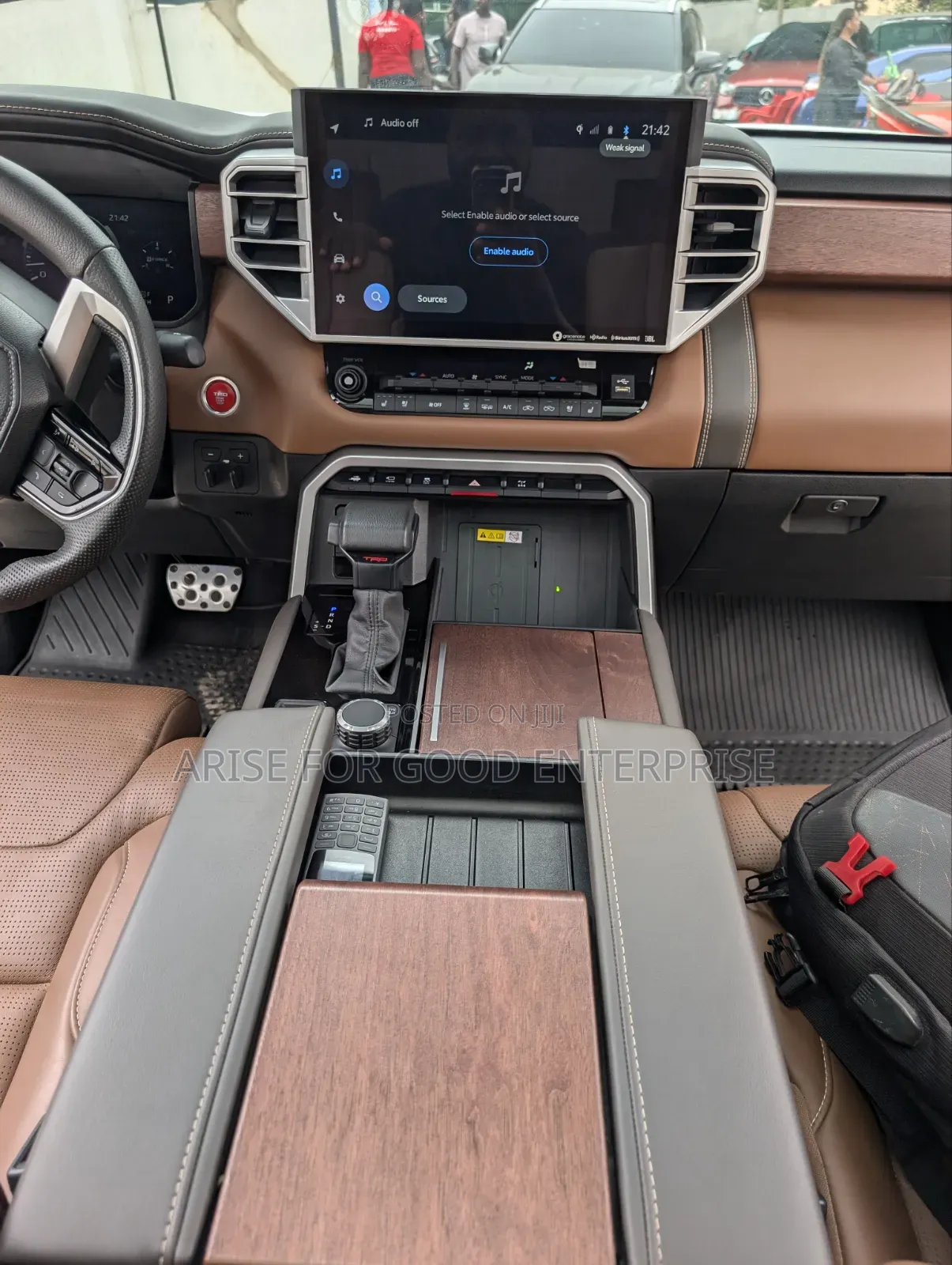 Toyota Tundra 2023 White