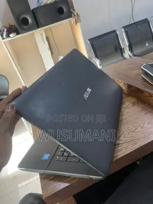 Laptop Asus A42DE 8GB Intel Pentium HDD+SSD 512GB