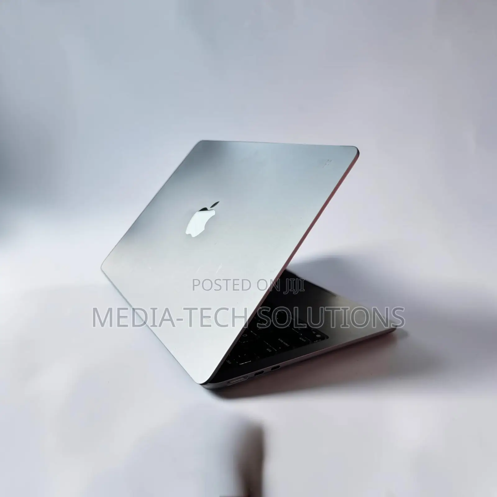 Laptop Apple MacBook Air 16GB Apple M4 SSD 256GB