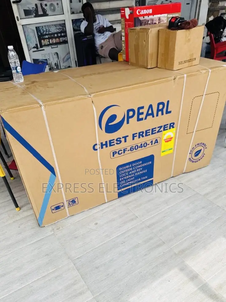 Ultra Modern Chest Freezer Double Door PCF-6040-1A Pearl