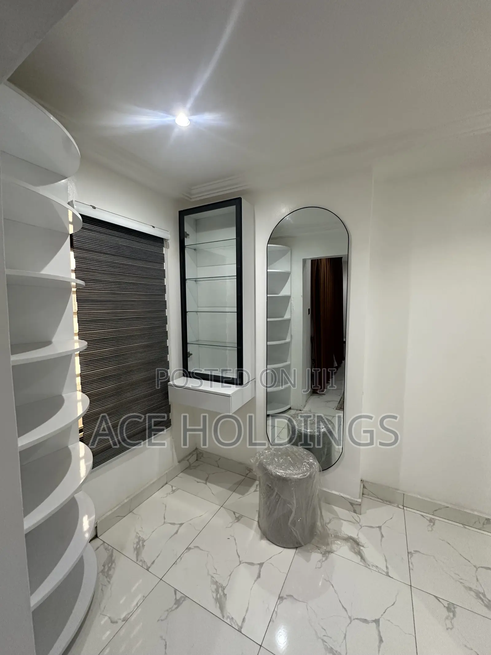 Furnished 3bdrm Townhouse/Terrace in Nanakrom, School Junction for sale