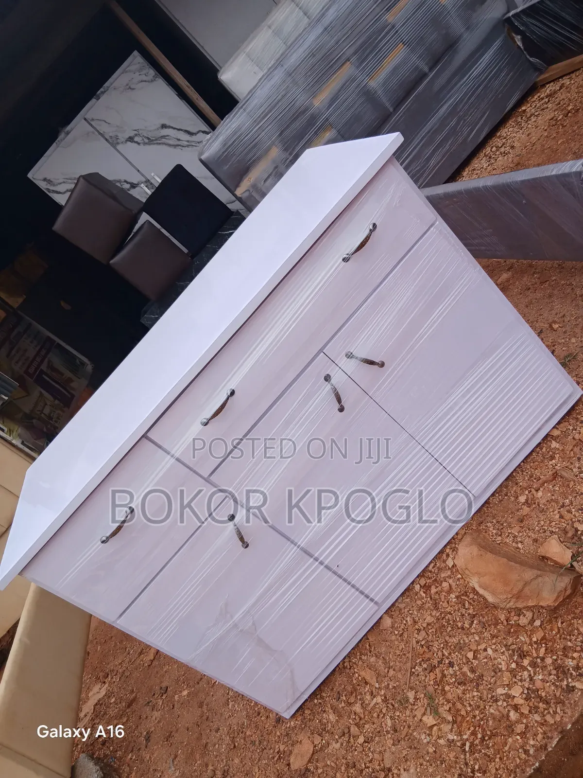 Local Made Kitchen Cabinet Is Available