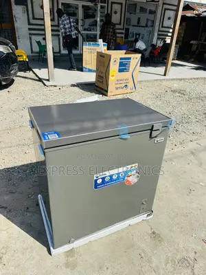 PCF-2530 Chest 200L Freezer Pearl
