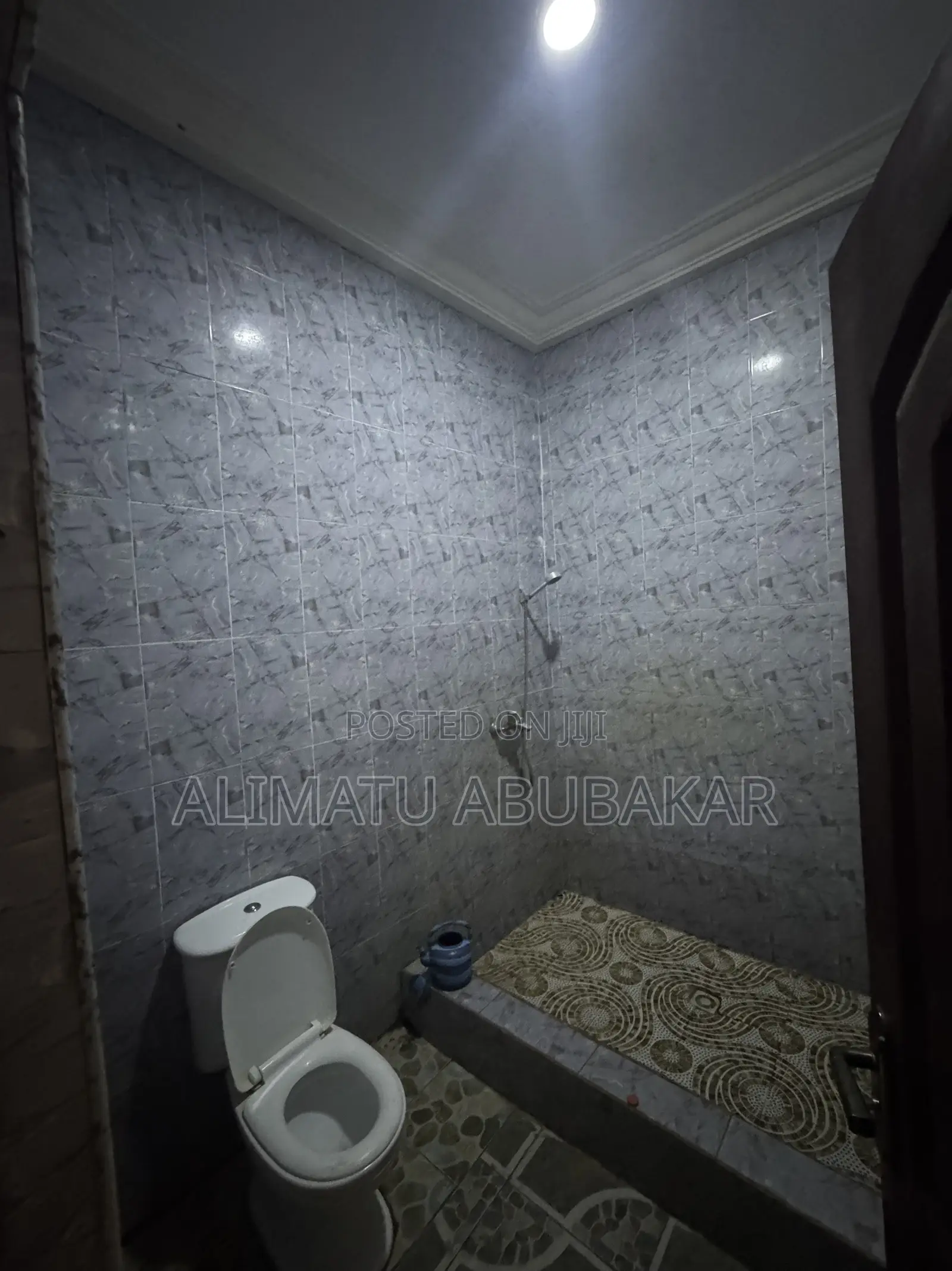 1bdrm Mansion in Amasaman for rent