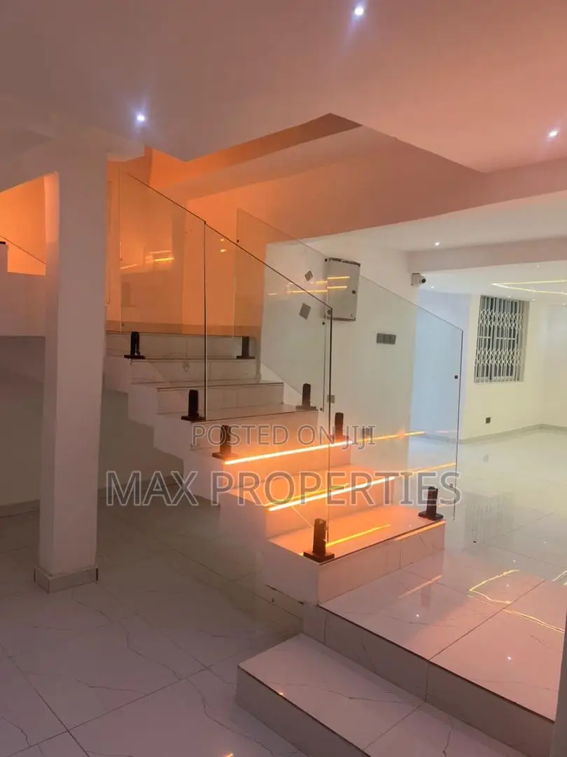 3bdrm House in Amasaman for sale