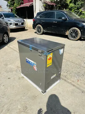 Limited Stock Chest Freezer Single Door 200L