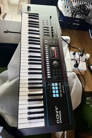Roland JUNO-D6 Synthesizer Keyboard