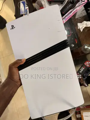 PS5 Pro 2TB Disc Edition With 1 Controller No Games