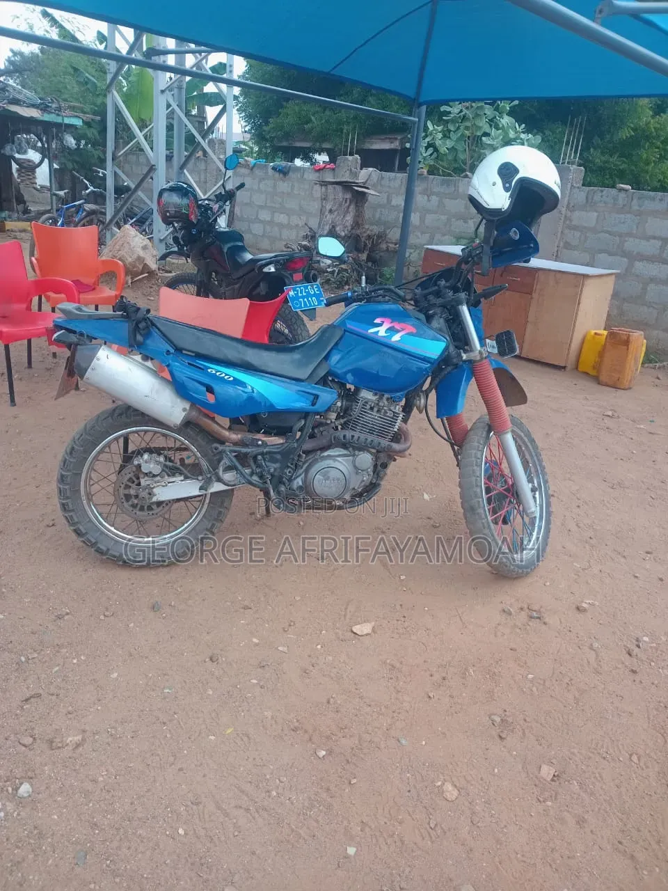 Yamaha 2002 Blue