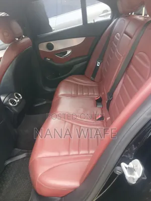 Mercedes-Benz C300 Sport 4Matic Sedan AWD (2.0L 4cyll 7A) 2016 Black