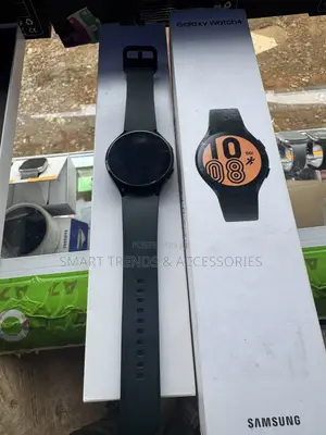 Samsung Galaxy Watch 4