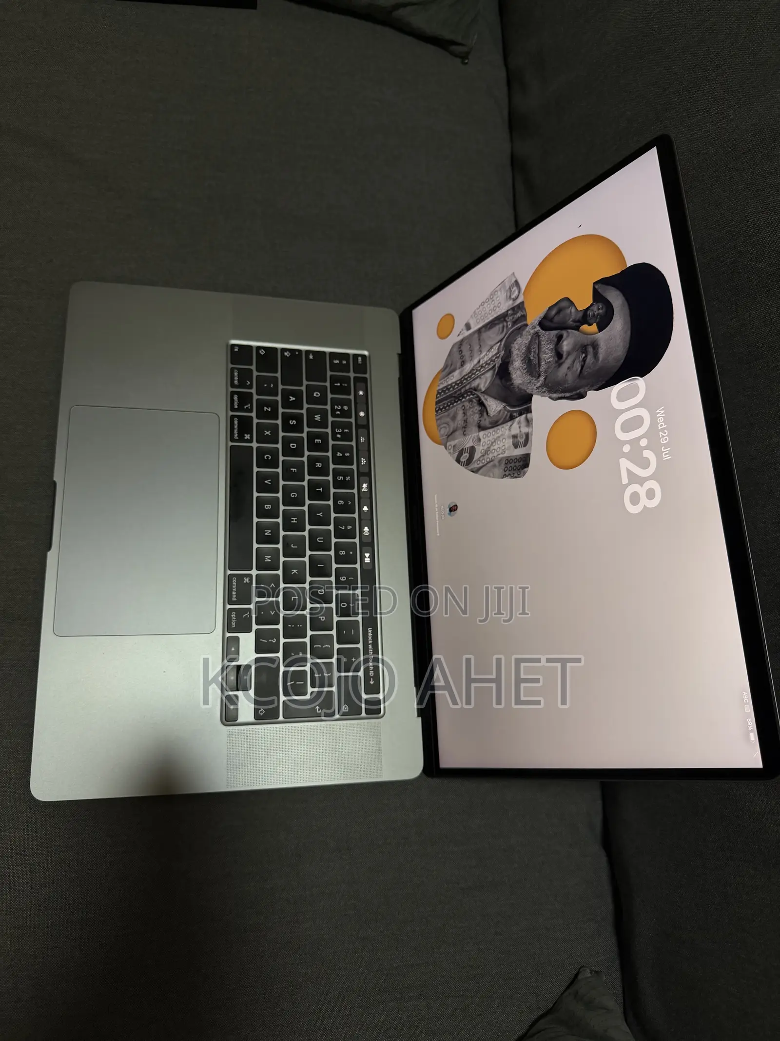 Laptop Apple MacBook Pro 2019 32GB Intel Core i9 SSD 1T