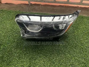 2017-2022 Honda CRV Headlight Pair