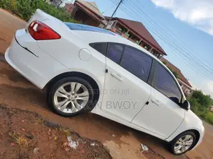 Chevrolet Cruze LS 4dr Sedan (1.5L 4cyl 6A) 2016 White