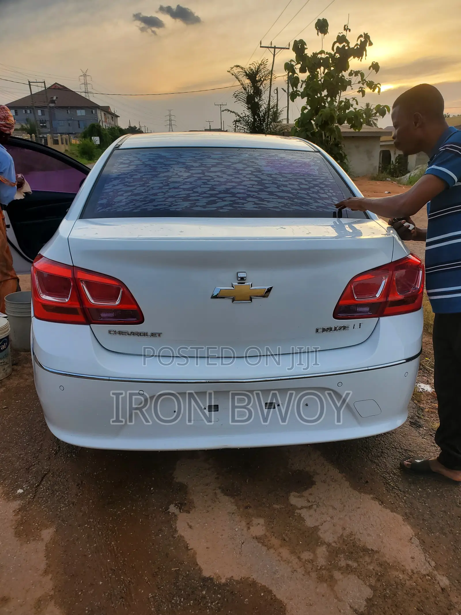 Chevrolet Cruze LS 4dr Sedan (1.5L 4cyl 6A) 2016 White