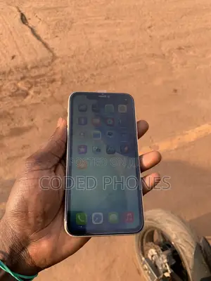 Apple iPhone 11 64 GB White