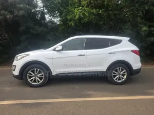Hyundai Santa Fe 2015 White