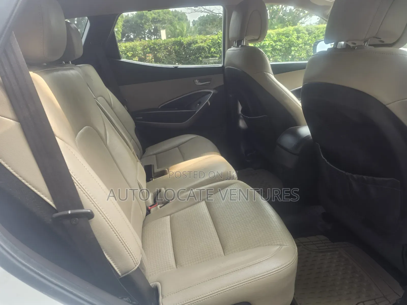 Hyundai Santa Fe 2015 White
