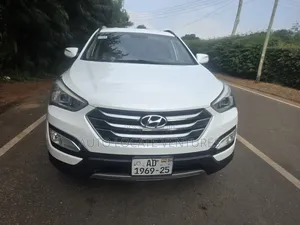 Hyundai Santa Fe 2015 White