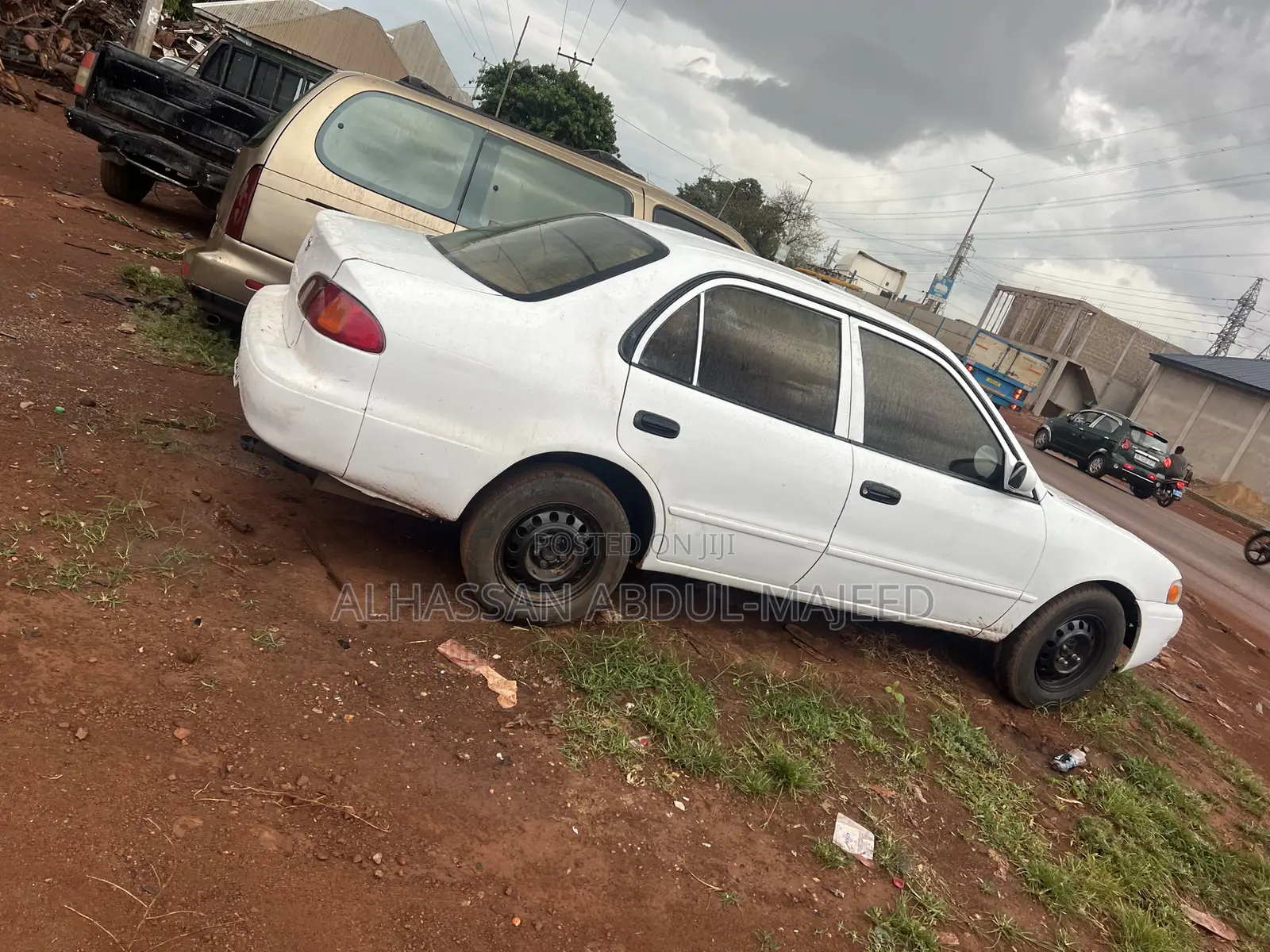 Toyota Corolla 1998 White