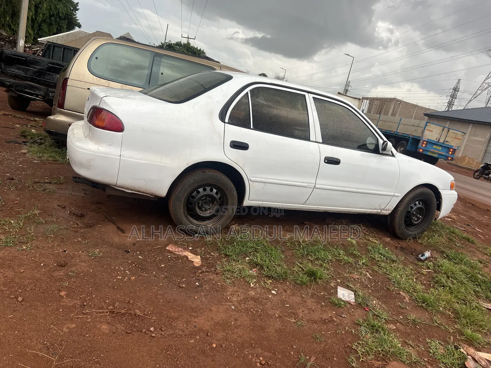 Toyota Corolla 1998 White