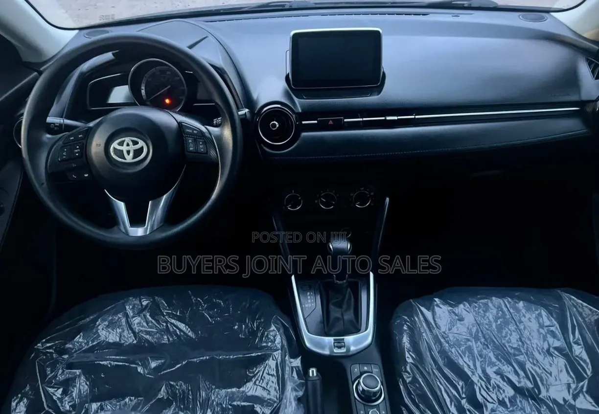 Toyota Yaris iA 1.5 FWD 2018 Black
