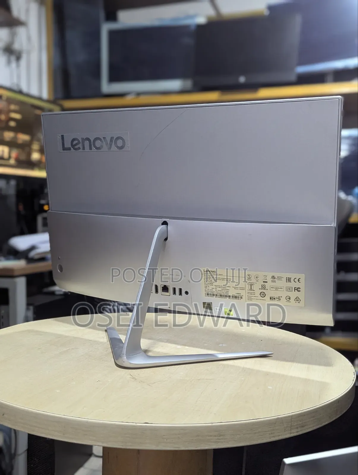 Desktop Computer Lenovo ideacentre AIO 510S 8GB Intel Core i5 SSD 256GB