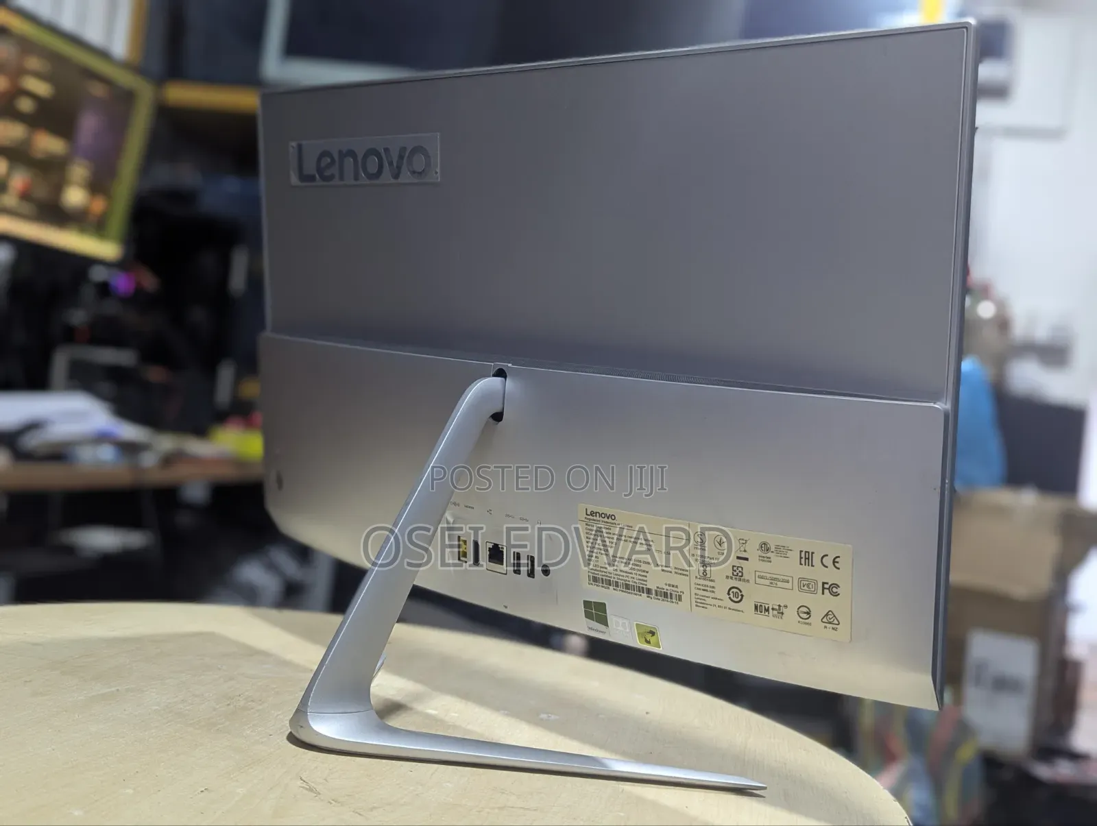 Desktop Computer Lenovo ideacentre AIO 510S 8GB Intel Core i5 SSD 256GB