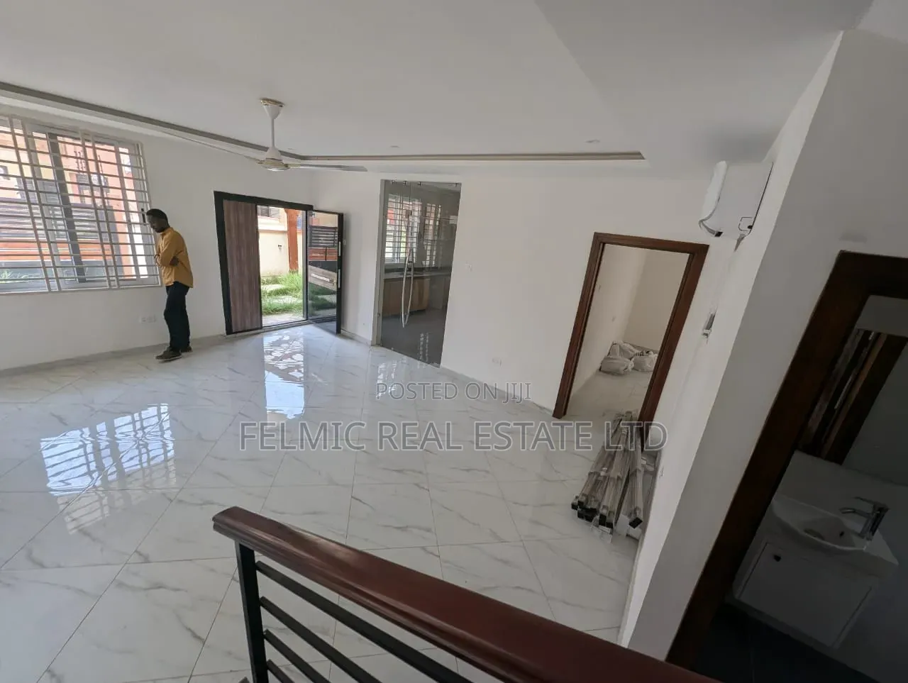 3bdrm Duplex in Felmic Real Estate, Mile 7 for rent
