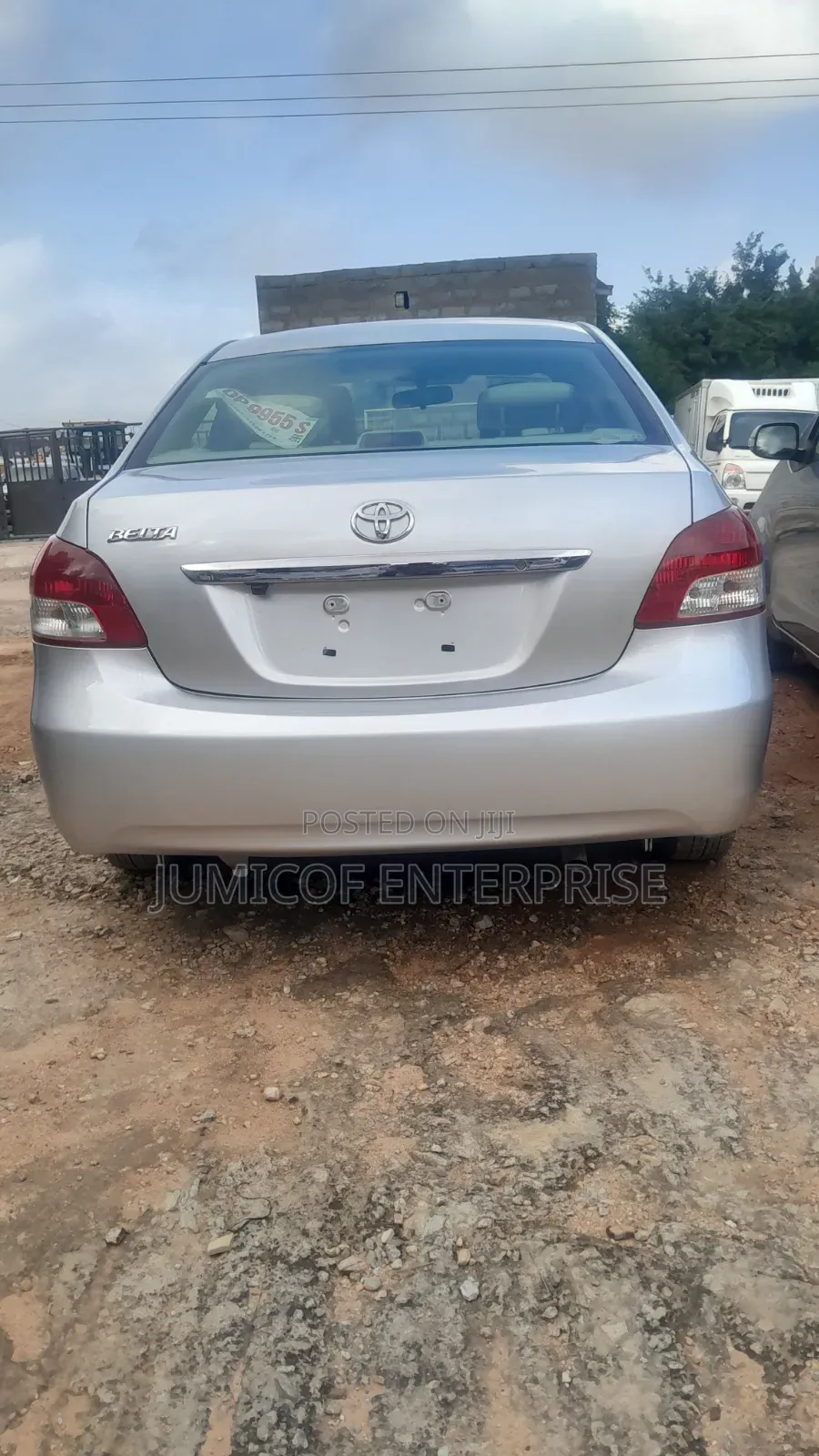 Toyota Belta 2010 Silver