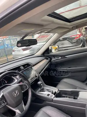 Honda Civic 2018 White