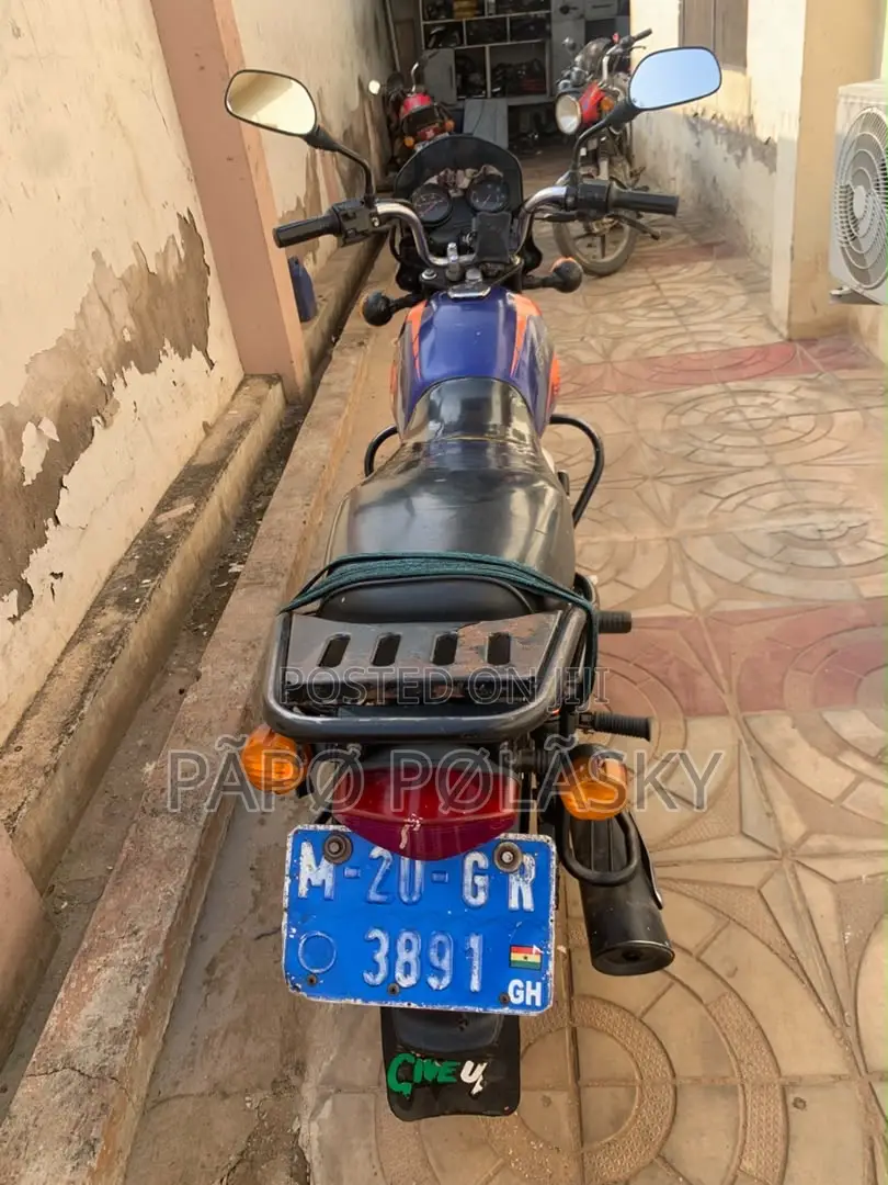Bajaj Boxer 125 2020 Blue
