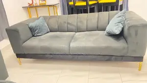 Modern Sofa Set With Round Table