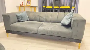 Modern Sofa Set With Round Table