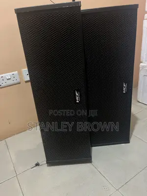 Pair of 8inch Active Line Array Speakers at Clearance Price