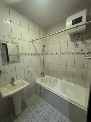 3bdrm House in School Junction for rent