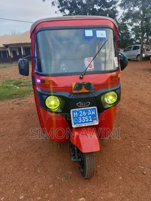 Bajaj RE 2026 Red