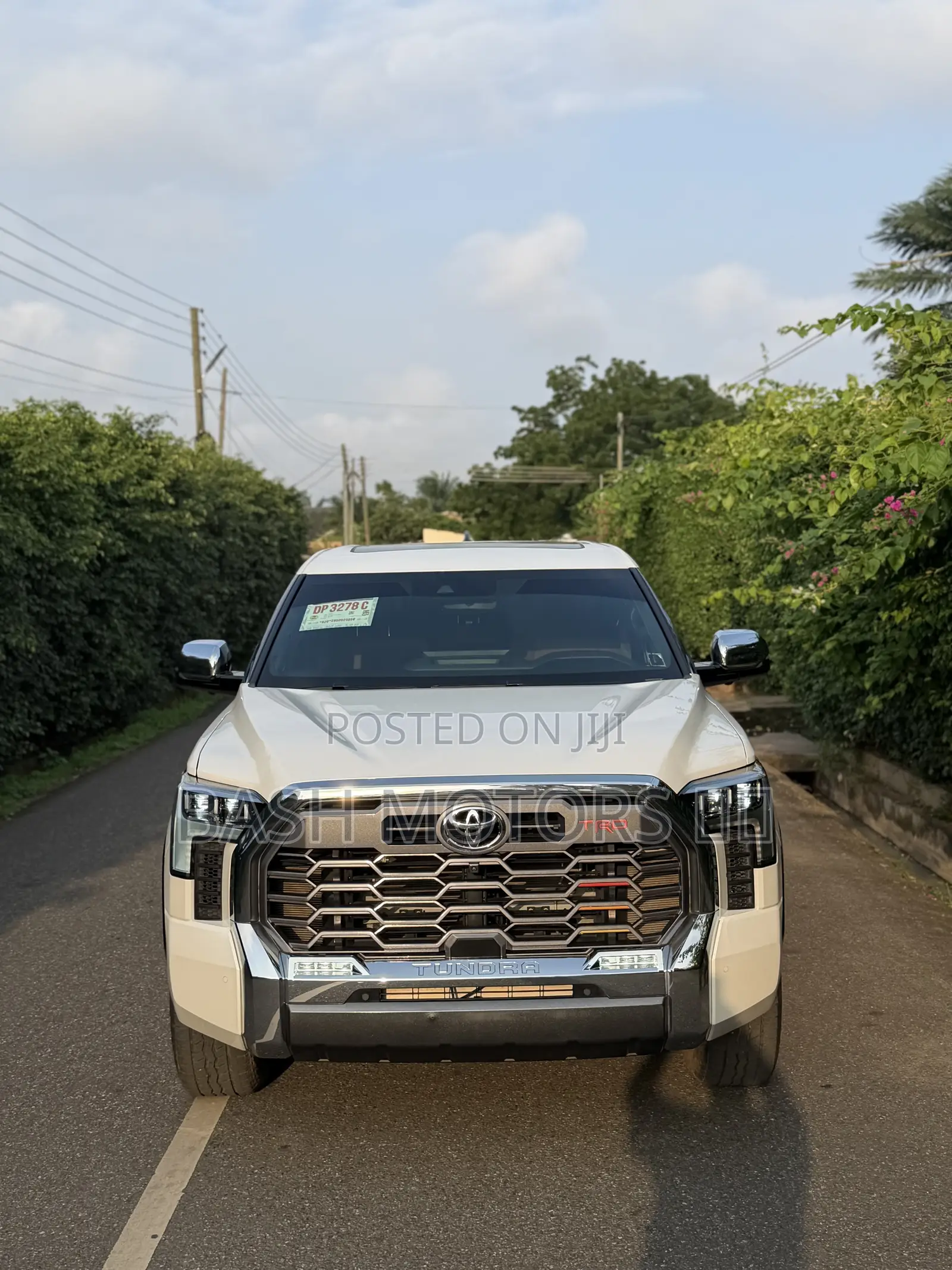 Toyota Tundra 1794 Edition CrewMax 5.5' Bed 2023 White