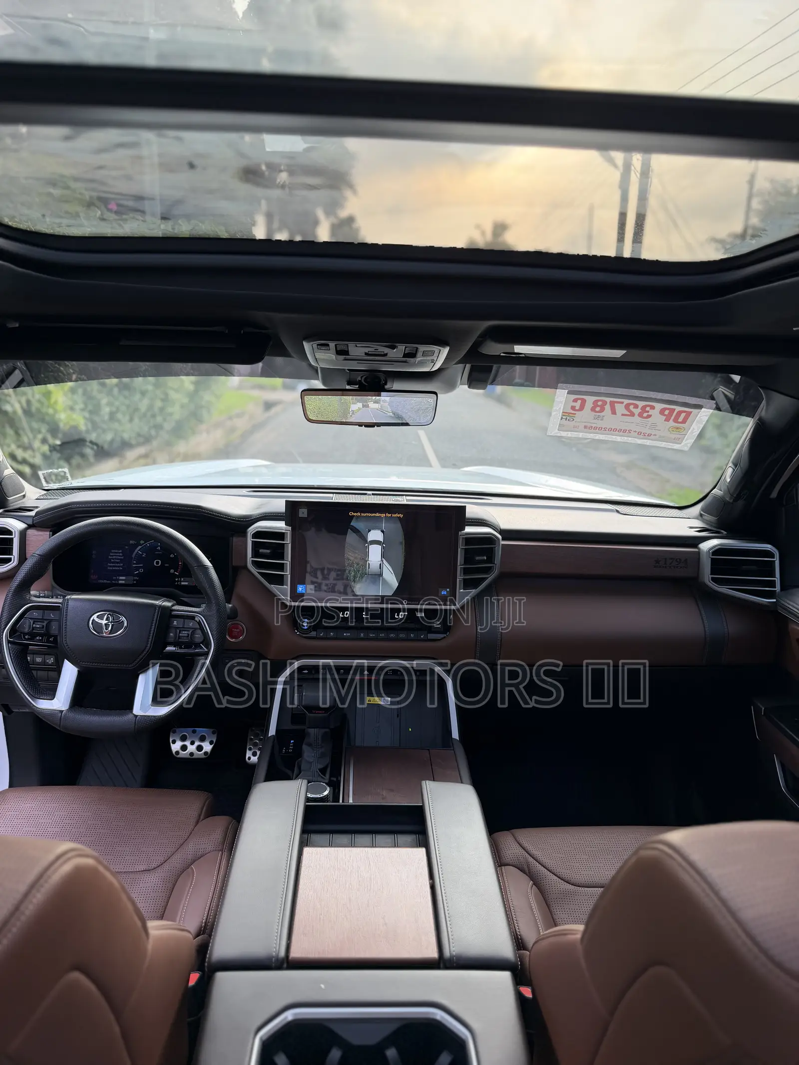 Toyota Tundra 1794 Edition CrewMax 5.5' Bed 2023 White