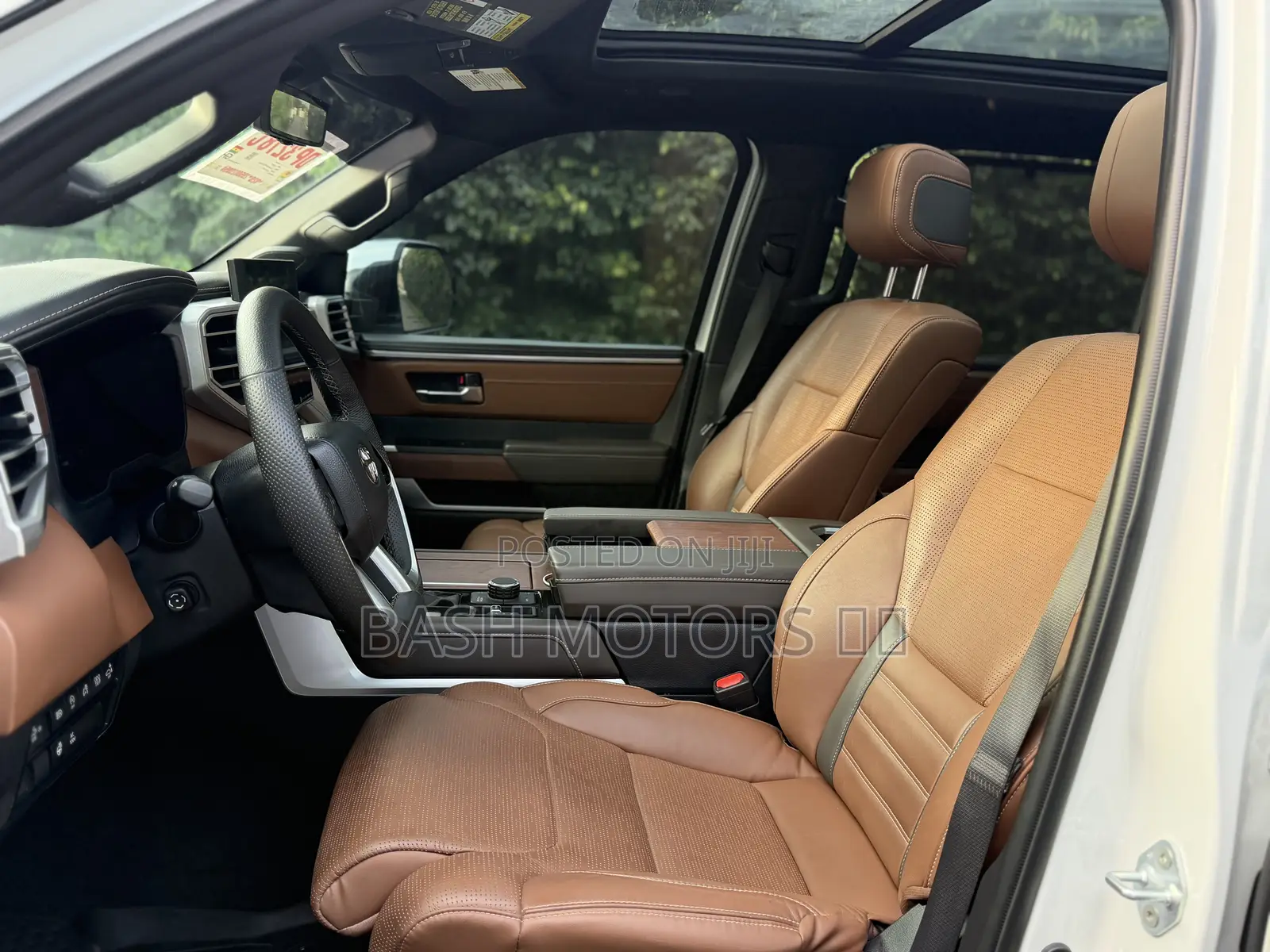 Toyota Tundra 1794 Edition CrewMax 5.5' Bed 2023 White
