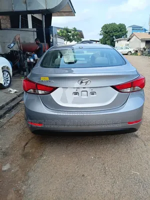 Hyundai Elantra 2015 Beige