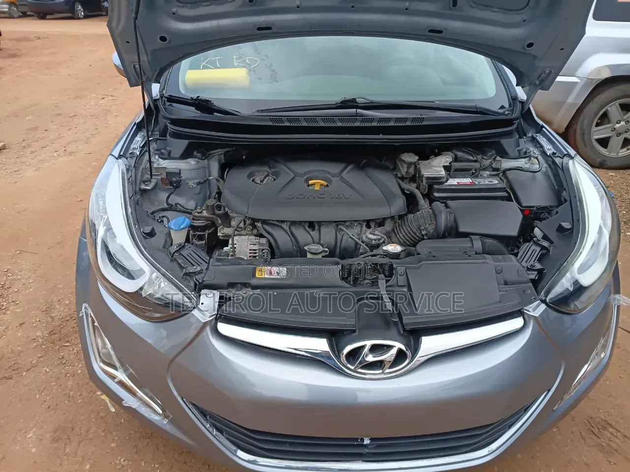 Hyundai Elantra 2015 Beige