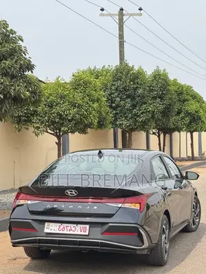 Hyundai Elantra 2025 Black